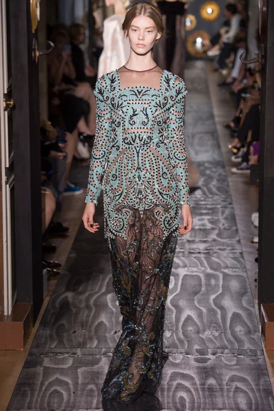 Look 53